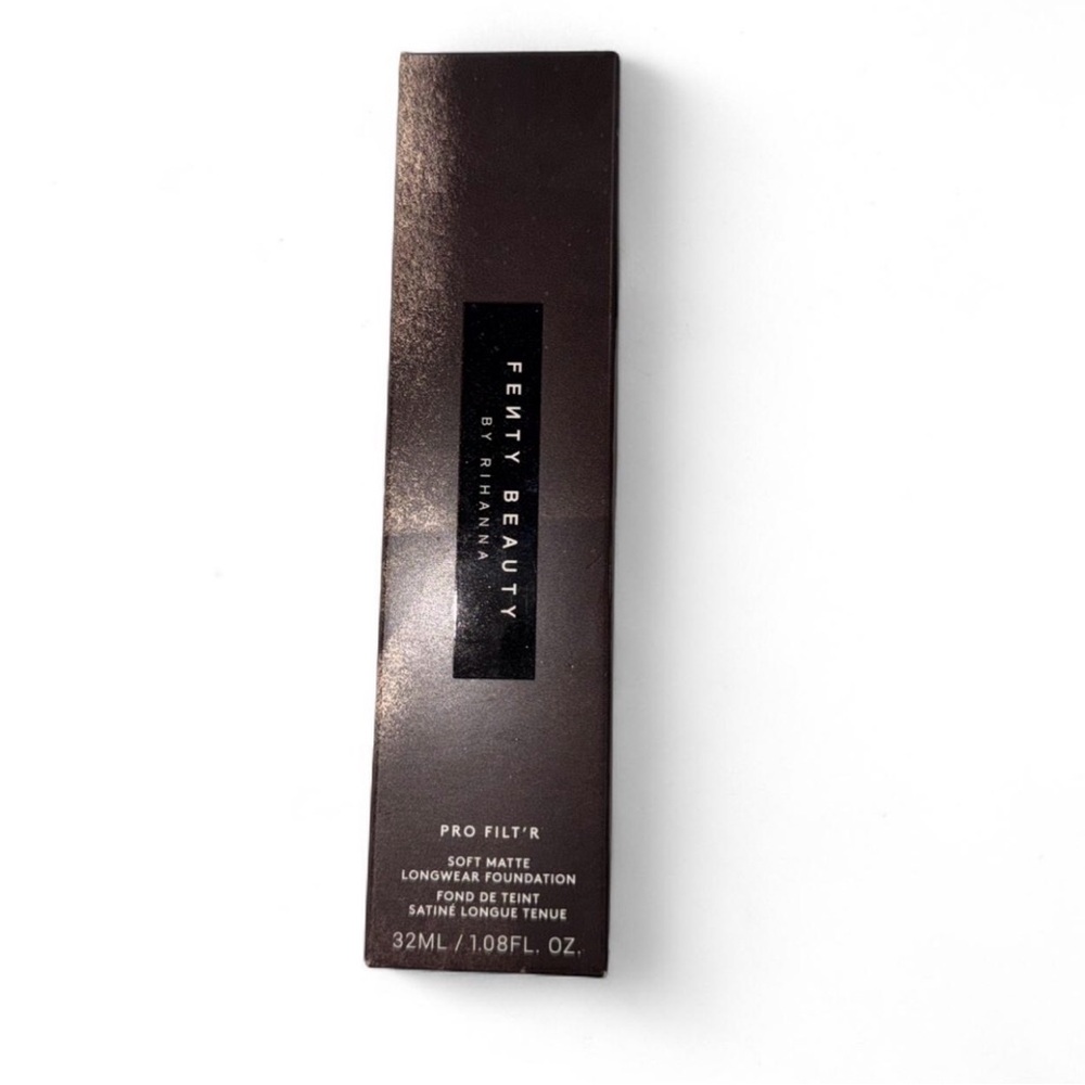 Fenty Beauty Pro Filt'r Soft Matte Foundation - 190